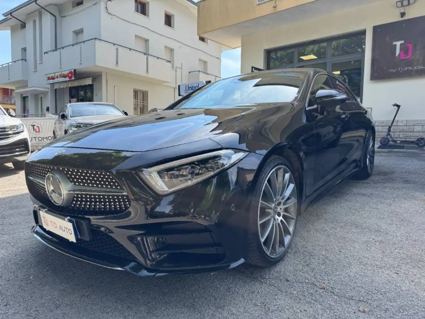 Mercedes-Benz CLS 350 350d 286cv AMG Premium 4matic Černá - 1