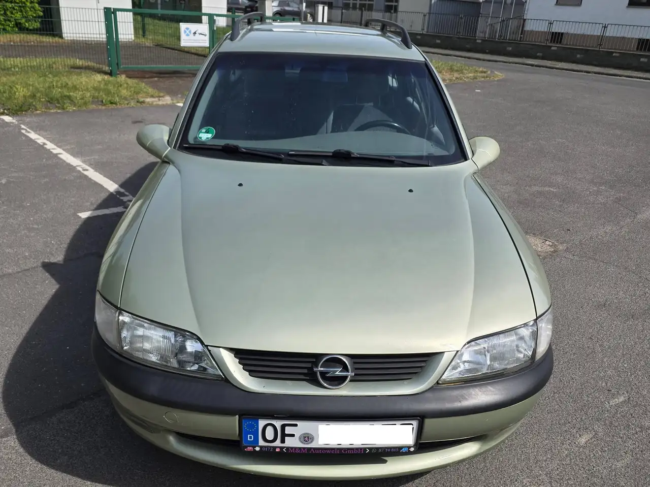 Opel Vectra 1.8 Caravan, foto 3