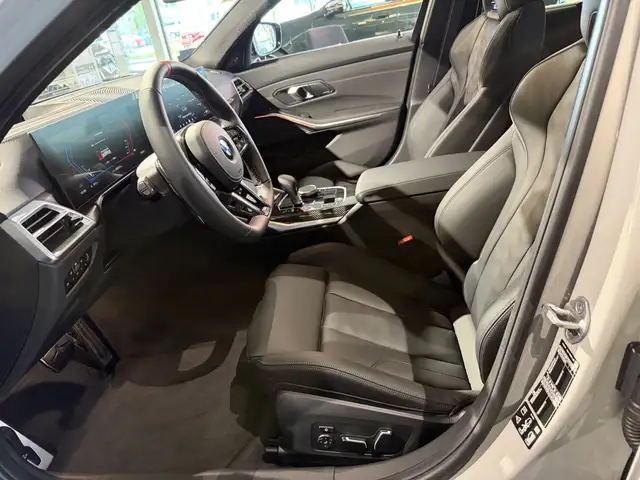 BMW M3 view 7