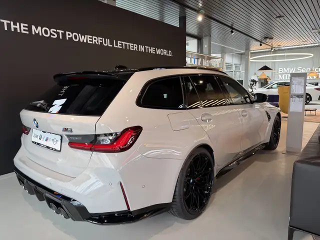 BMW M3 view 12