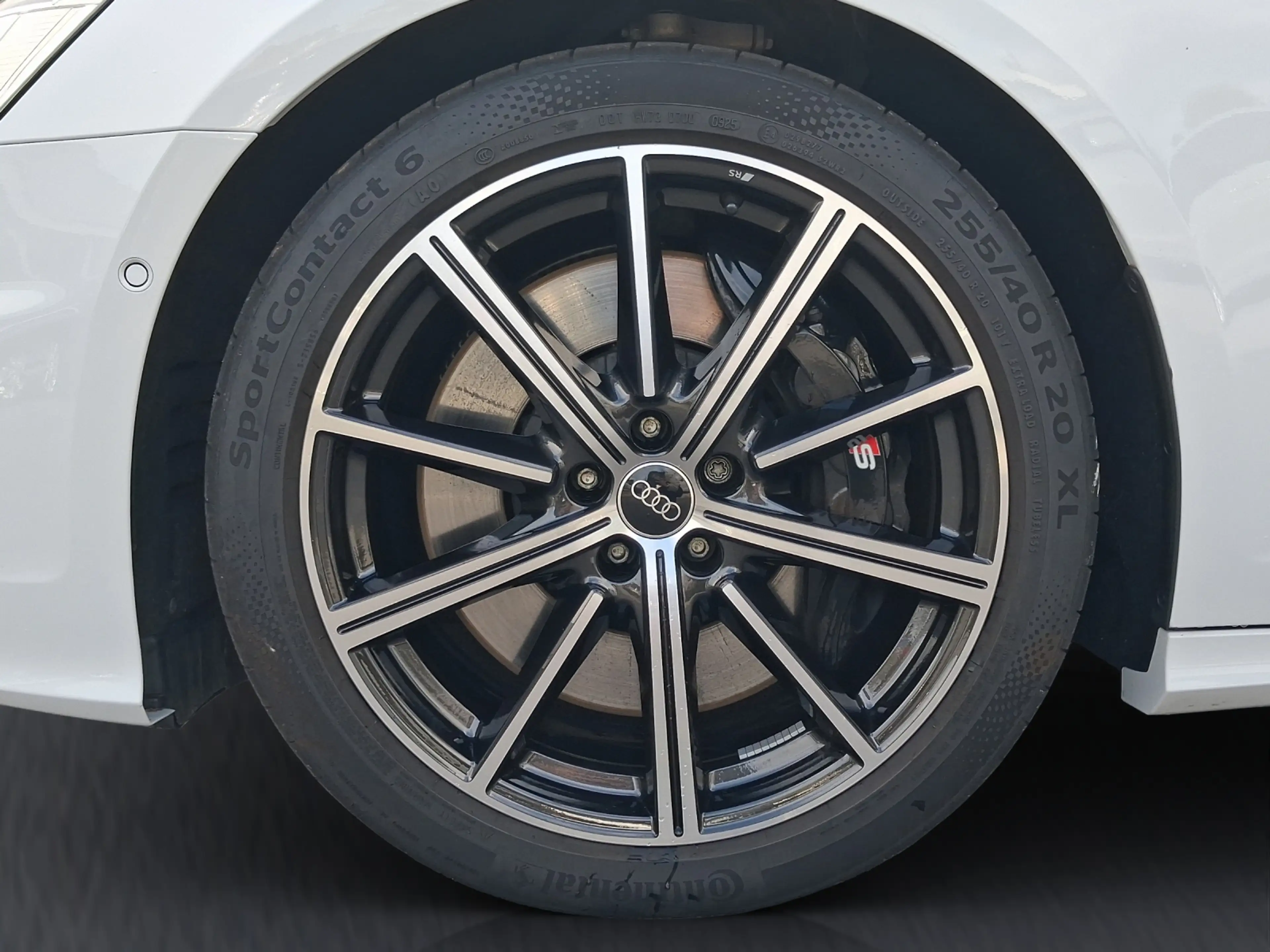 Audi S6 Avant 3.0 TDI quattro Pano Matrix ACC Ambiente ... — photo 15
