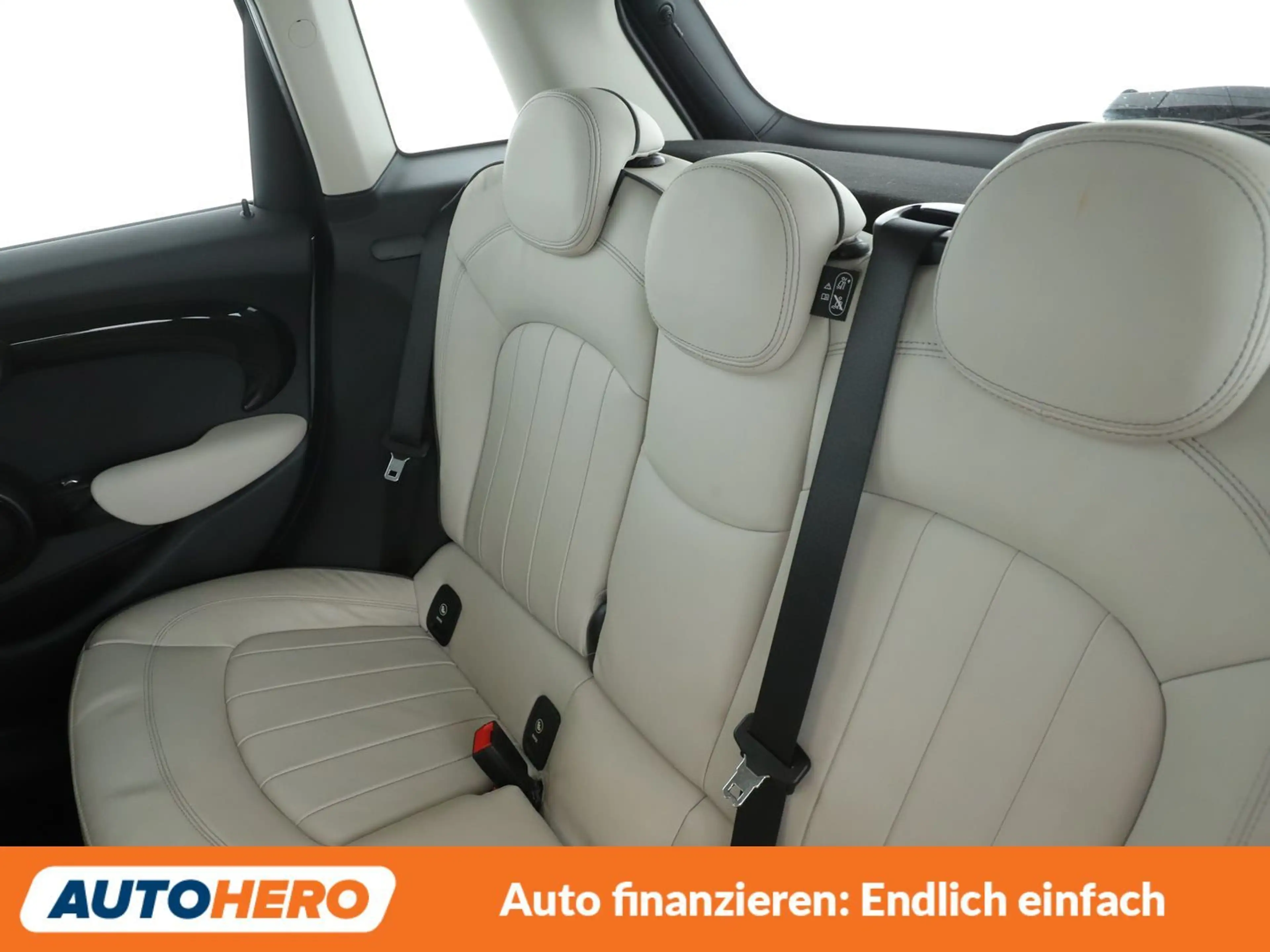 MINI Cooper D Cooper D Aut.*NAVI*LED*TEMPO*PDC*SHZ* — photo 14