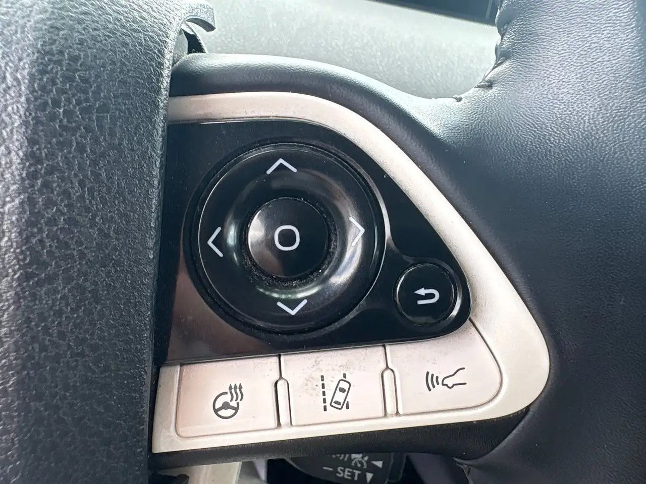 Toyota Prius Prime снимка Toyota Prius Prime