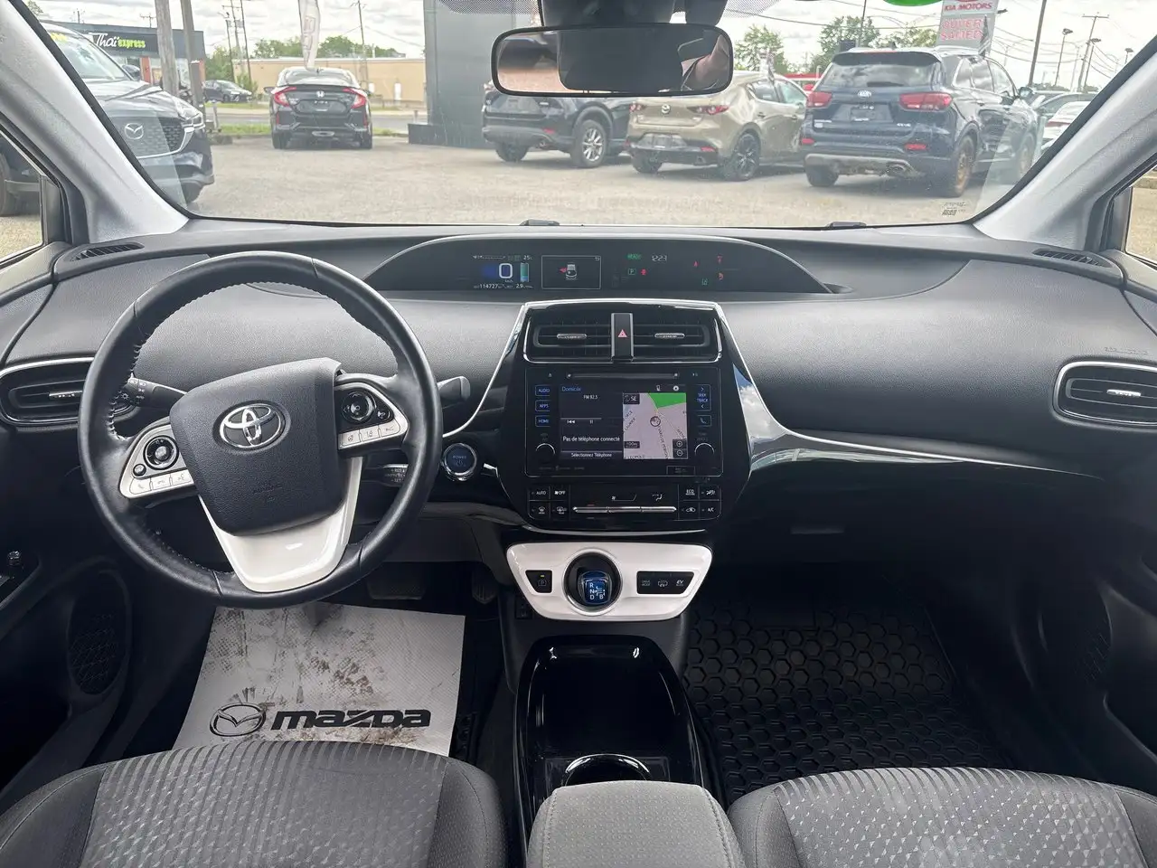 Toyota Prius Prime снимка Toyota Prius Prime
