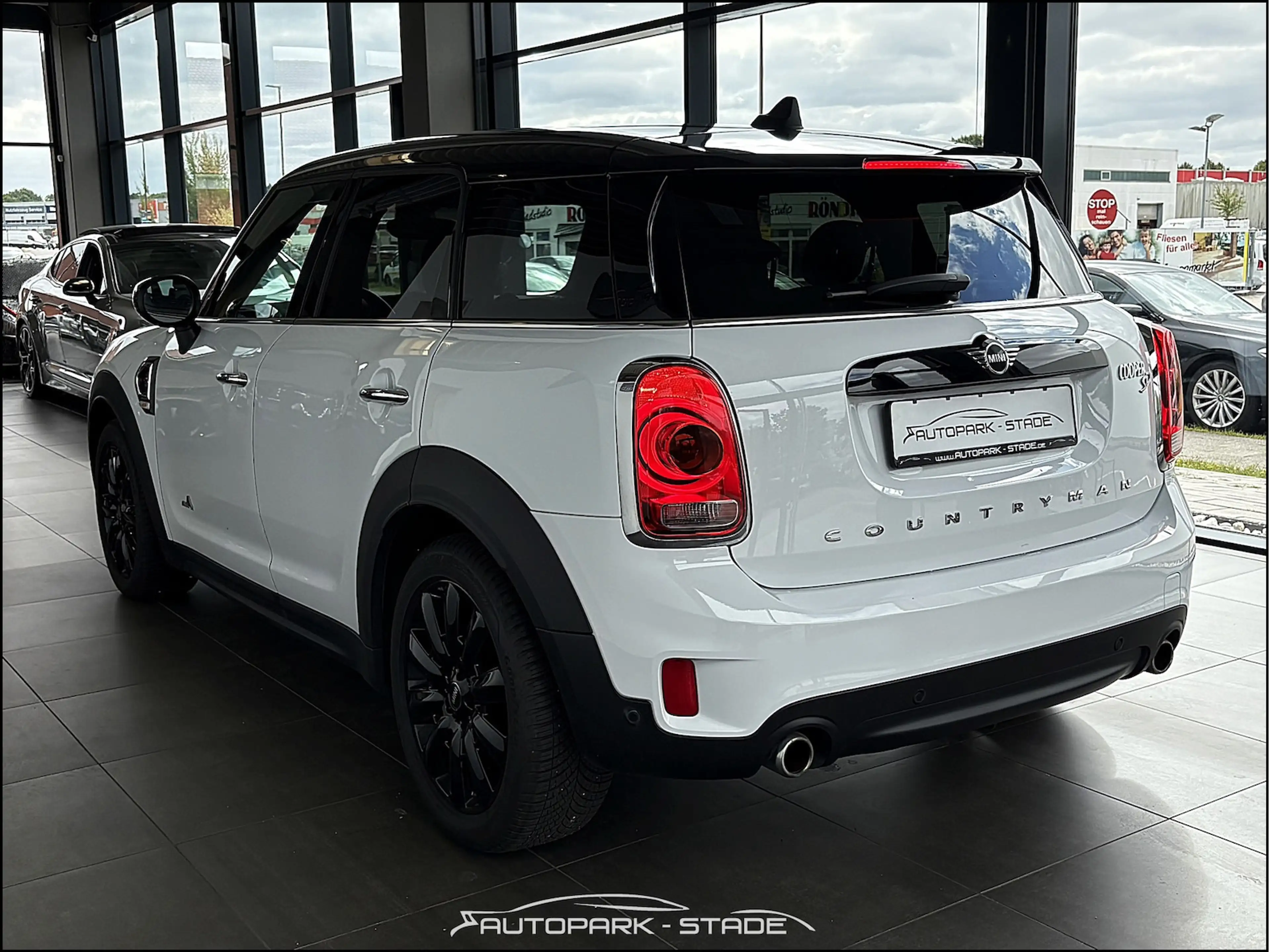MINI Cooper SD Countryman All4 Aut. Temp. LED Assist — photo 7