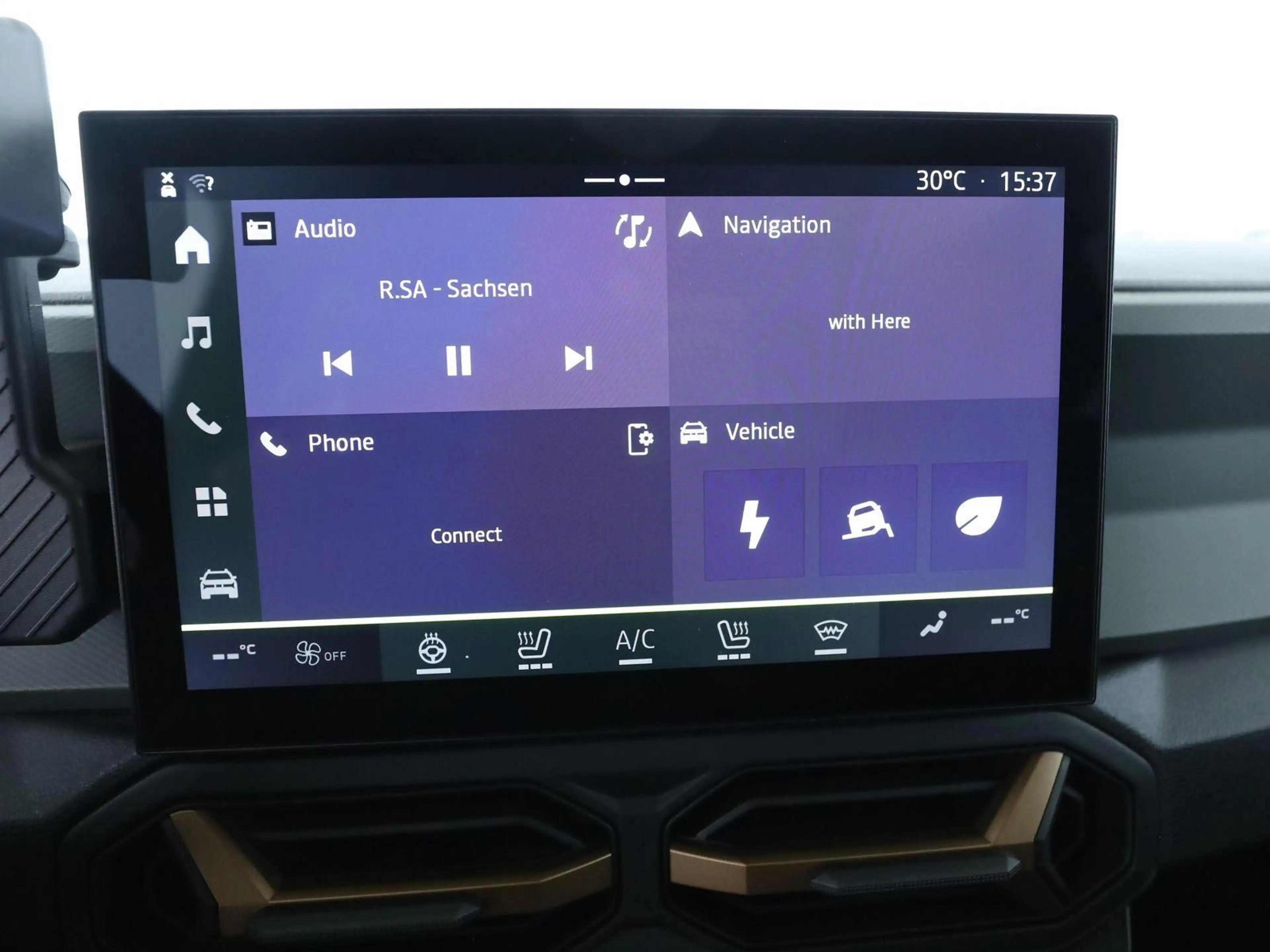 Dacia Bigster BIGSTER Extreme hybrid 155 — photo 15