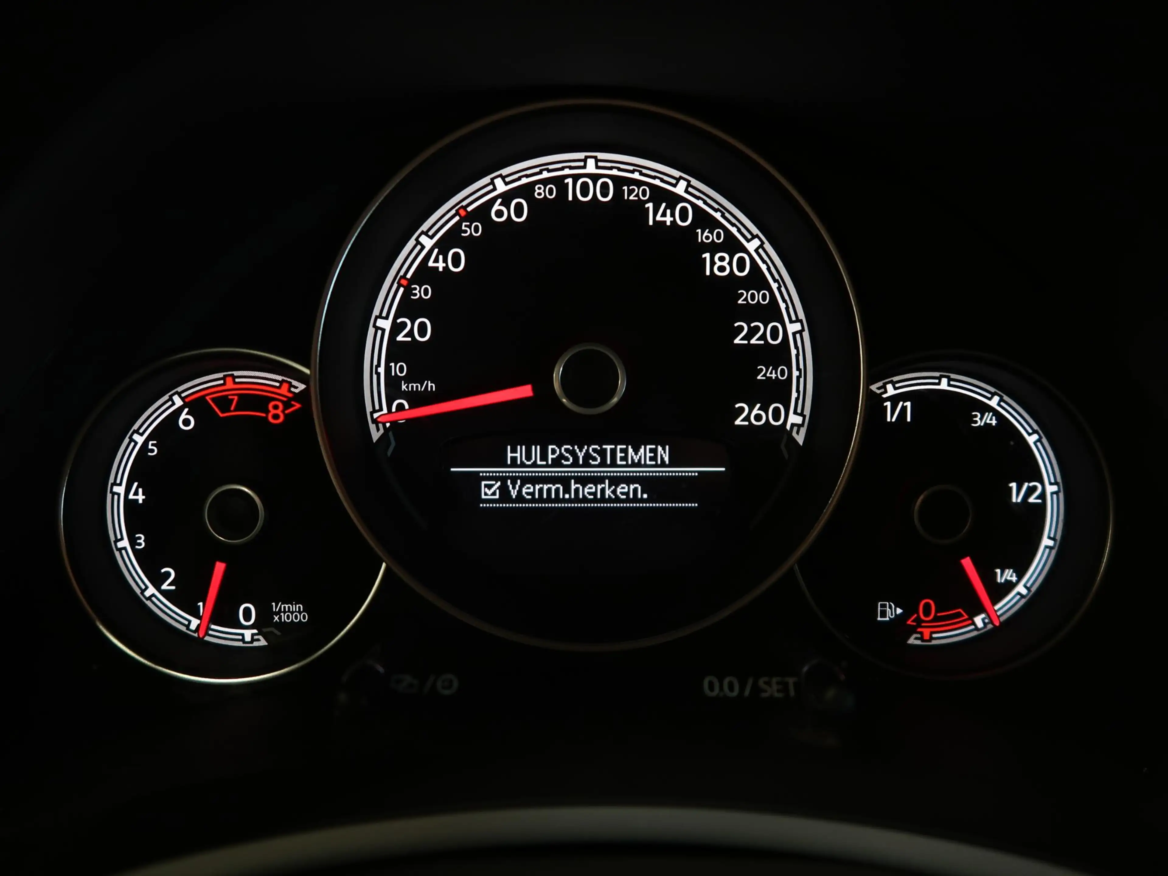 Volkswagen Beetle Cabriolet 1.4 TSI Karmann 150pk Automaat Leer/Alca — photo 30