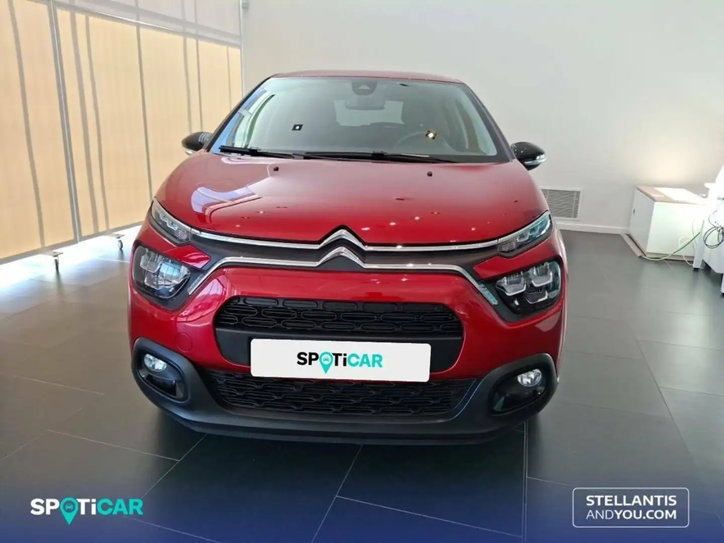 Citroen C3 PureTech 81KW (110CV) Max Rouge - 2