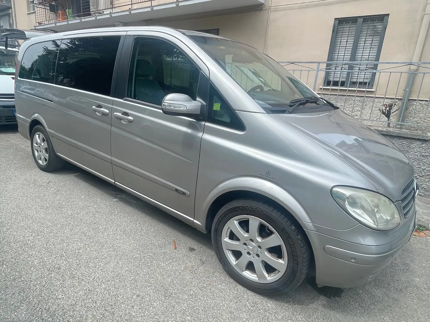 Mercedes-Benz Viano Viano - W639 2003 2.2 cdi Trend L Bronze - 1