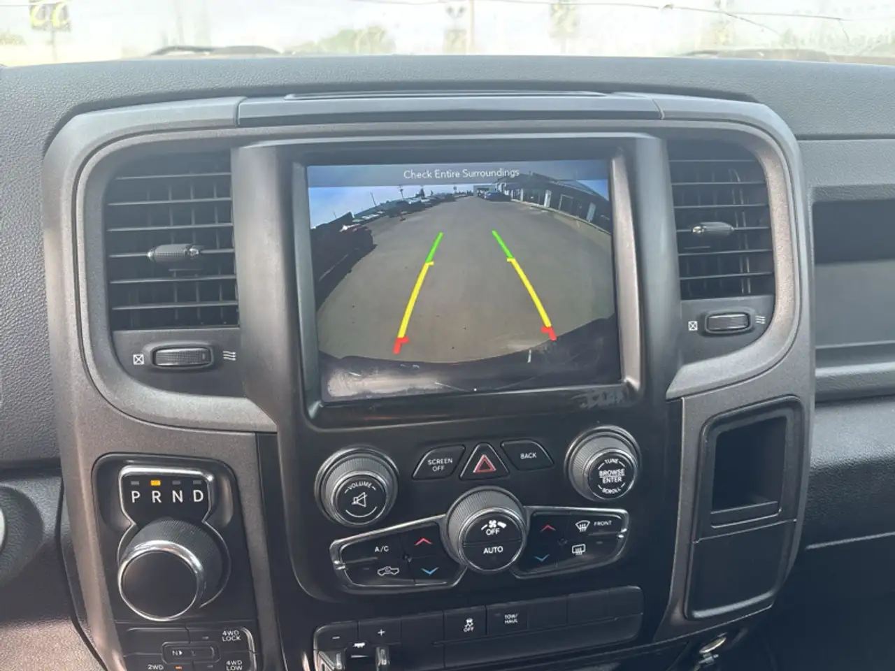 RAM 1500 снимка RAM 1500