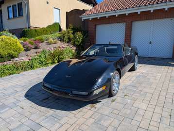 5.7L V8 Convertible (Cabrio)