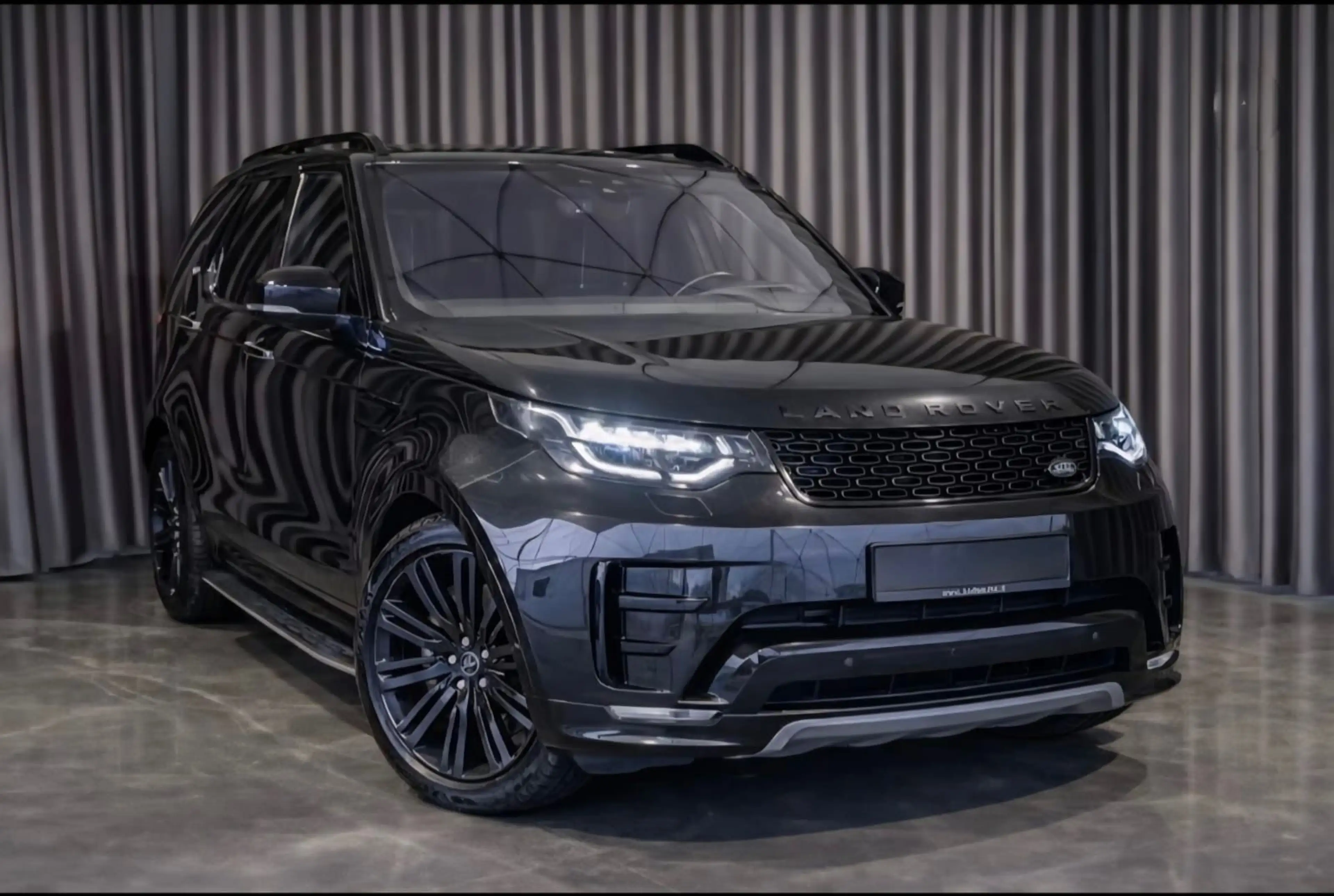 Land Rover Discovery HSE Luxury Si6/TOP Ausstattung/7-Sitze — photo 4
