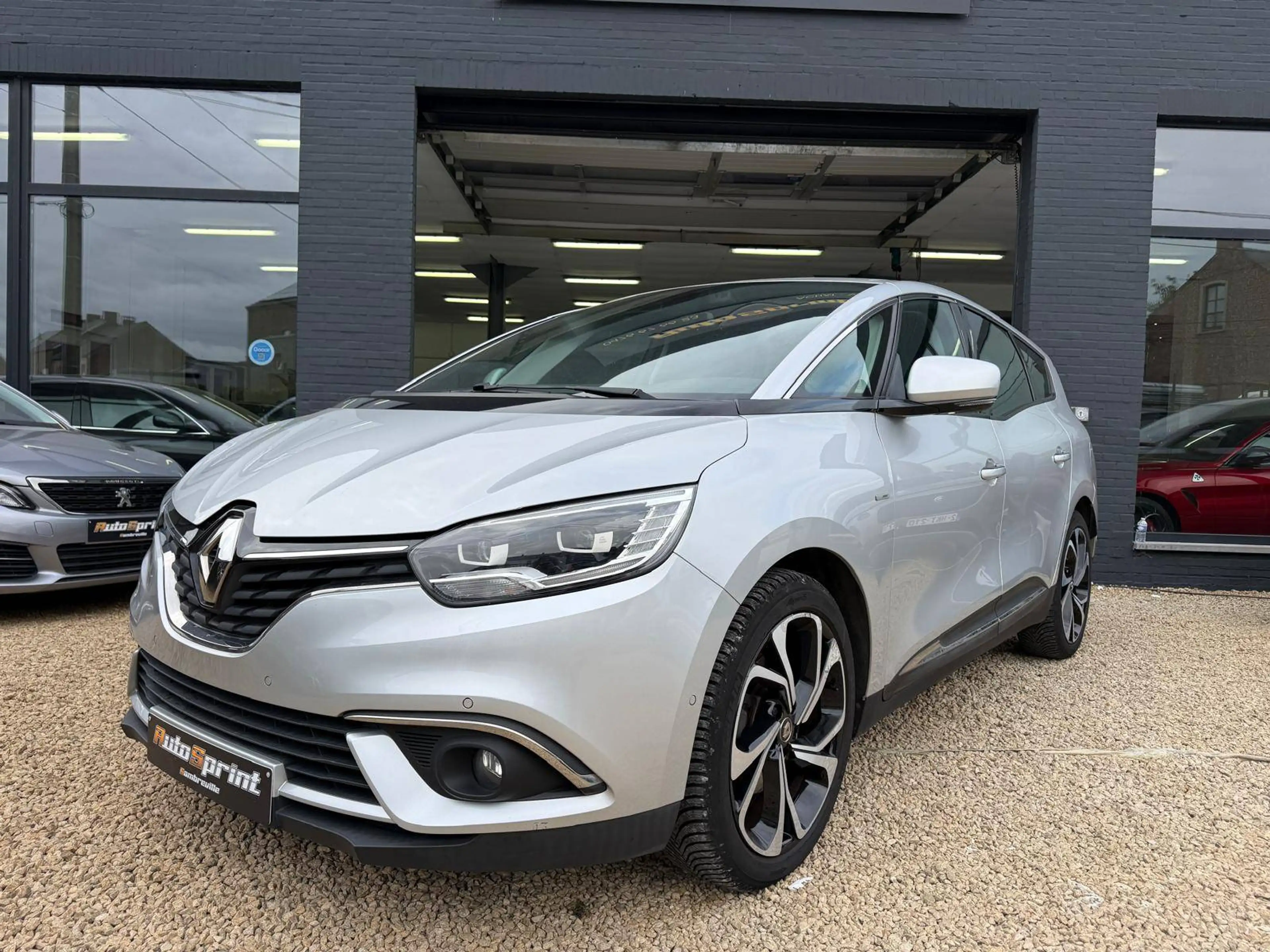 Renault Grand Scenic GRD SCENIC 7 PLACES * GPS * CAMERA * — photo 2