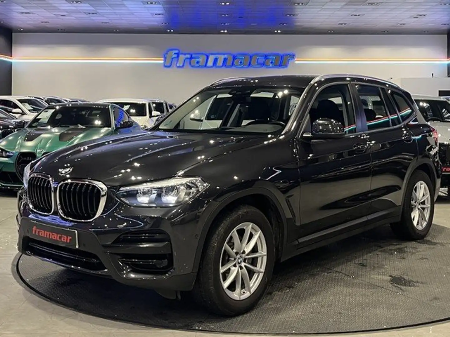 BMW X3 sDrive 18dA Gris - 1