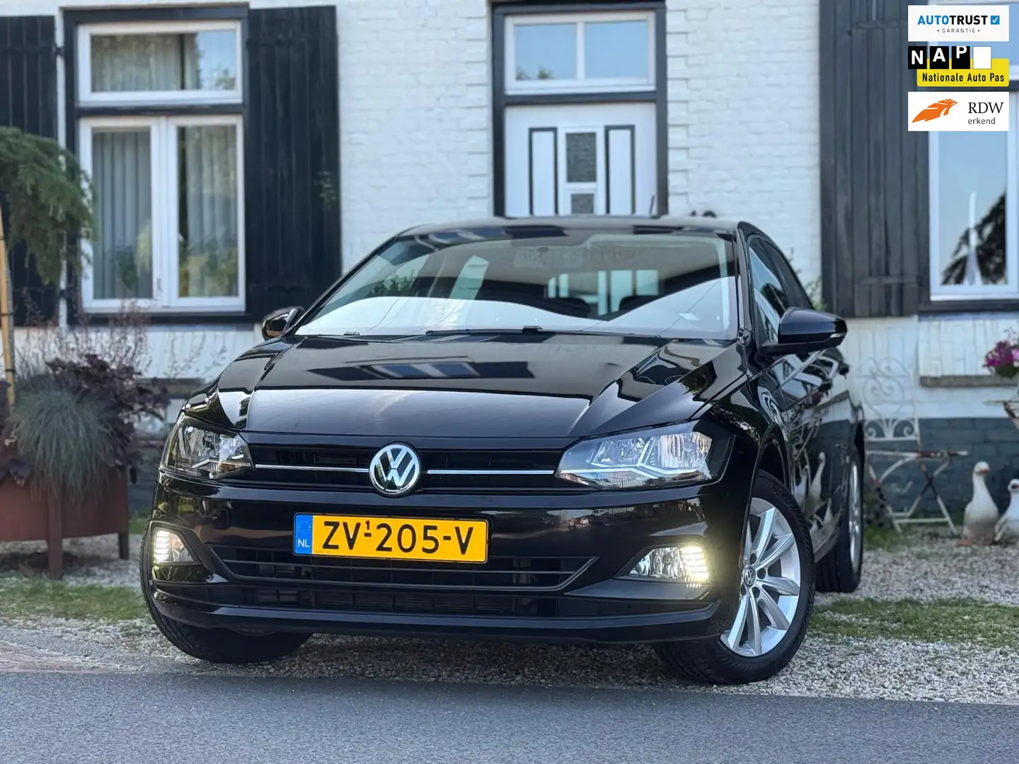 Volkswagen Polo 1.0 TSI Comfortline Business|Adaptive Cruise|Carpl Schwarz - 1