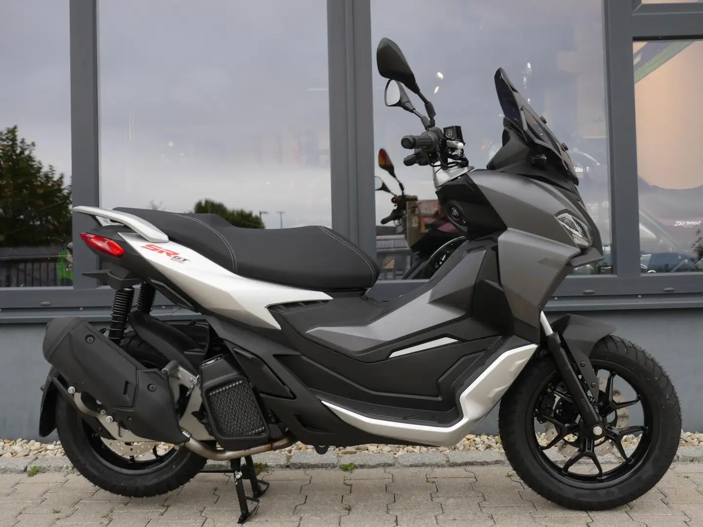 Aprilia SR 125 SR GT 125 / 200 ABS / Sport - mehrere Farben - 1