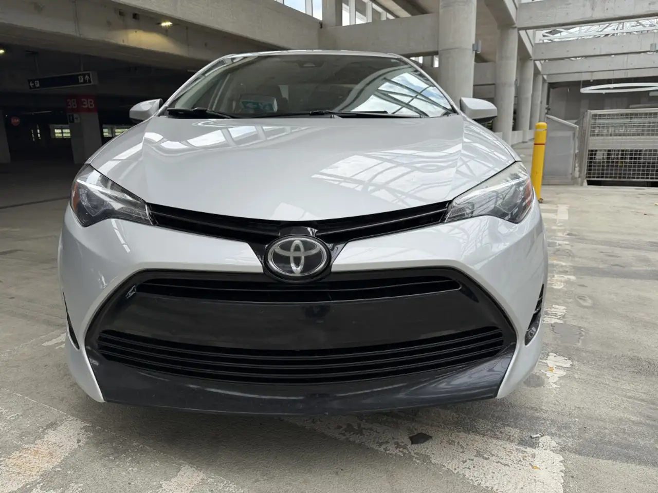 Toyota Corolla photo Toyota Corolla