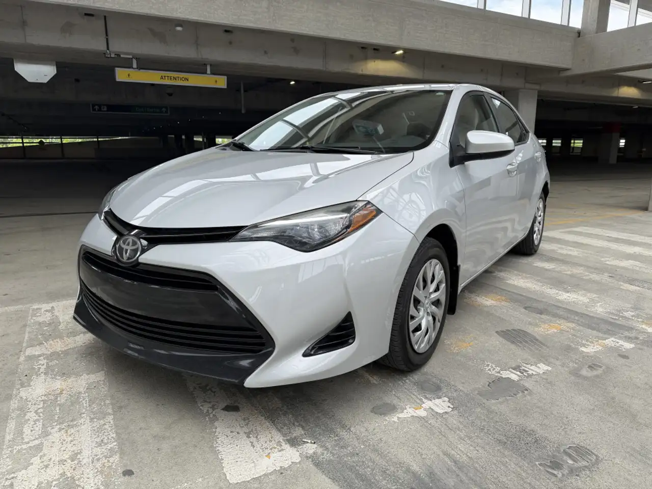 Toyota Corolla photo Toyota Corolla