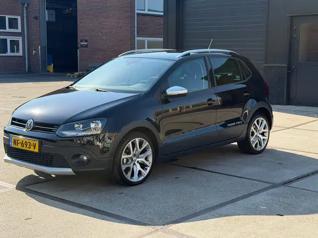 Volkswagen Polo Cross 1.2 TSI Highline DSG Clima Cruise Trekhaak
