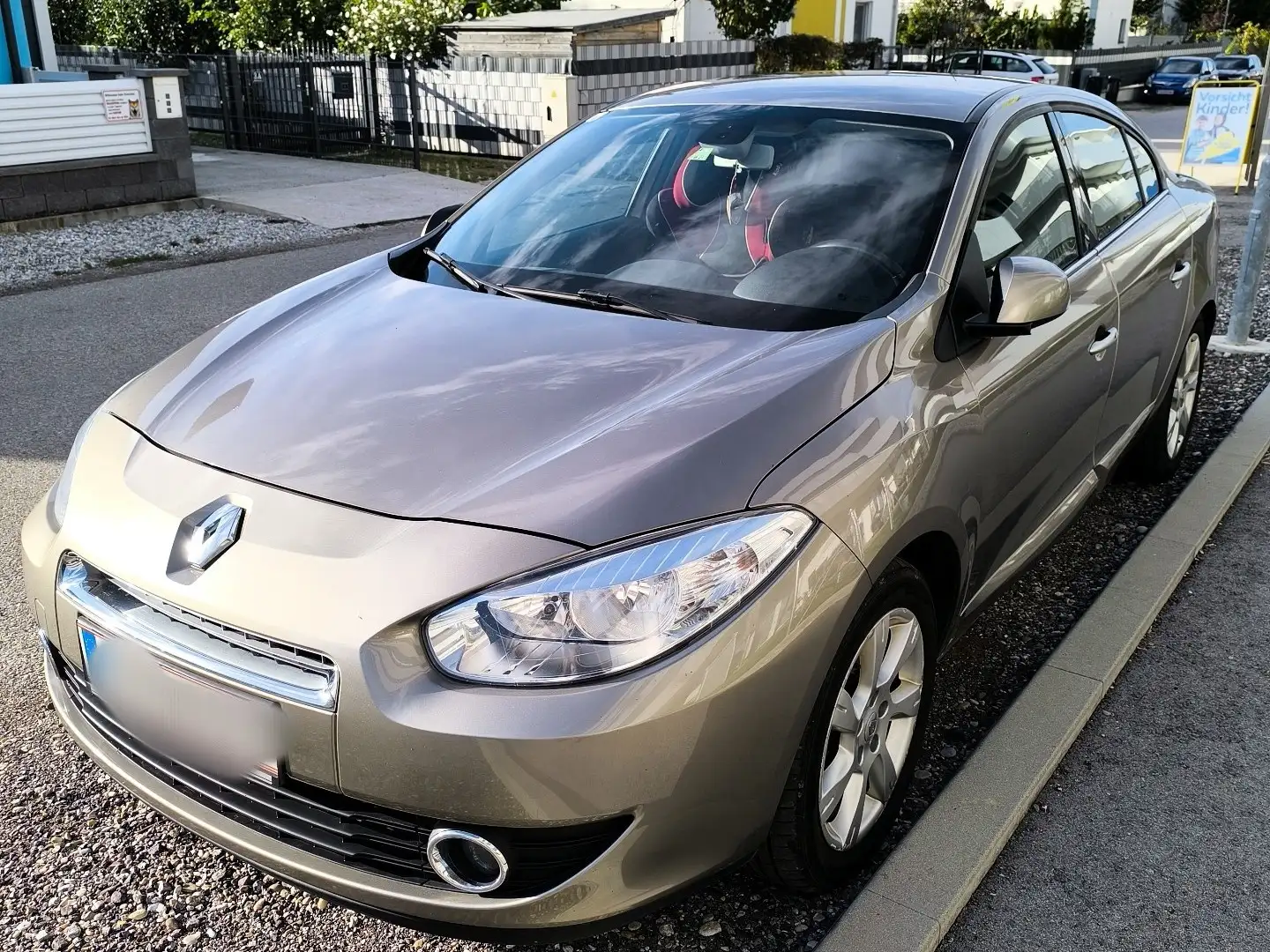 Renault Fluence dCi 110 FAP Sportway - 1