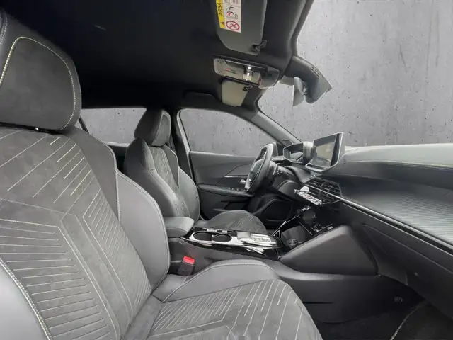 Peugeot 2008 view 13