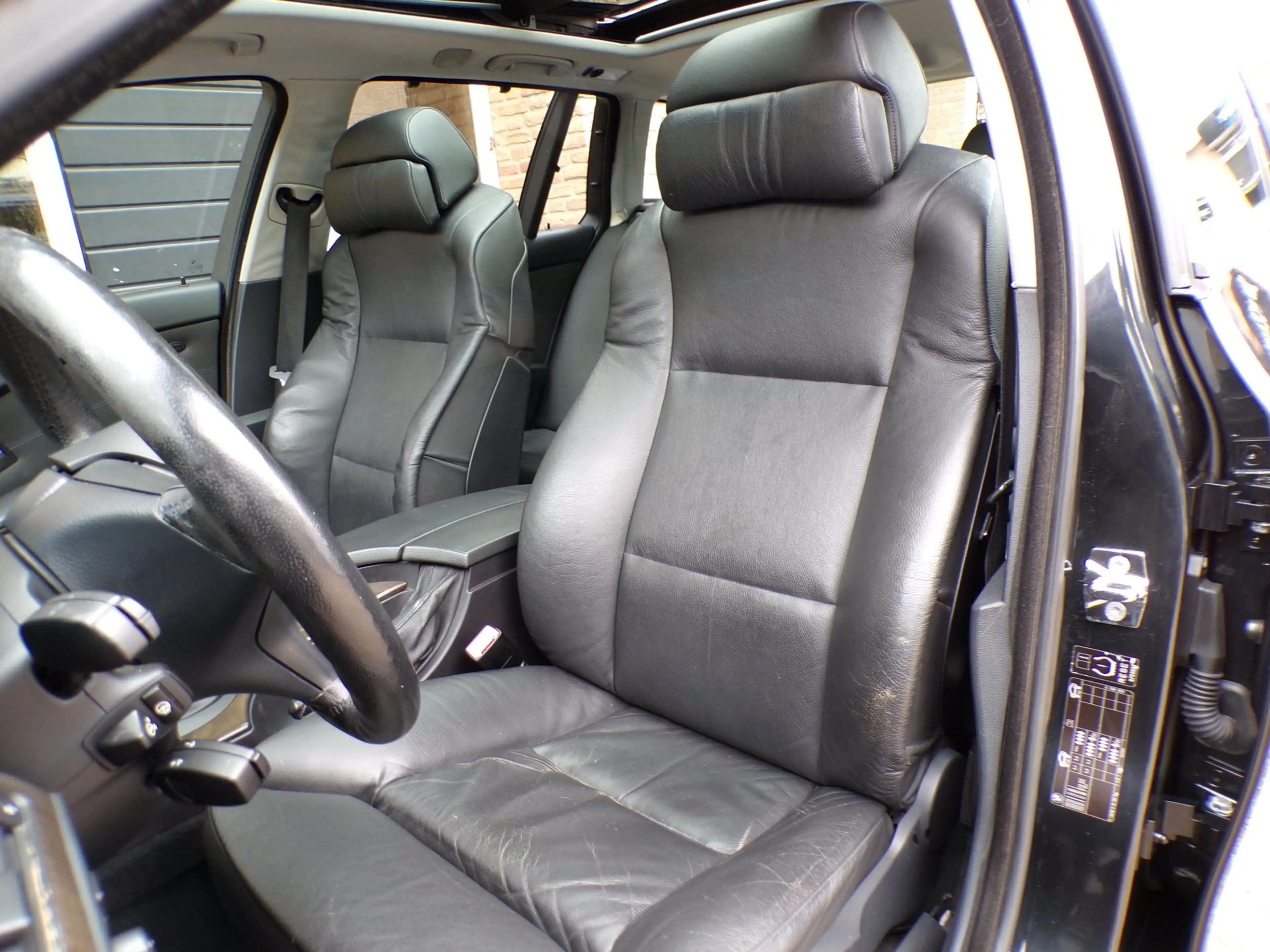 BMW 545 5-serie Touring 545i Automaat / Leder / Panoramada — photo 11