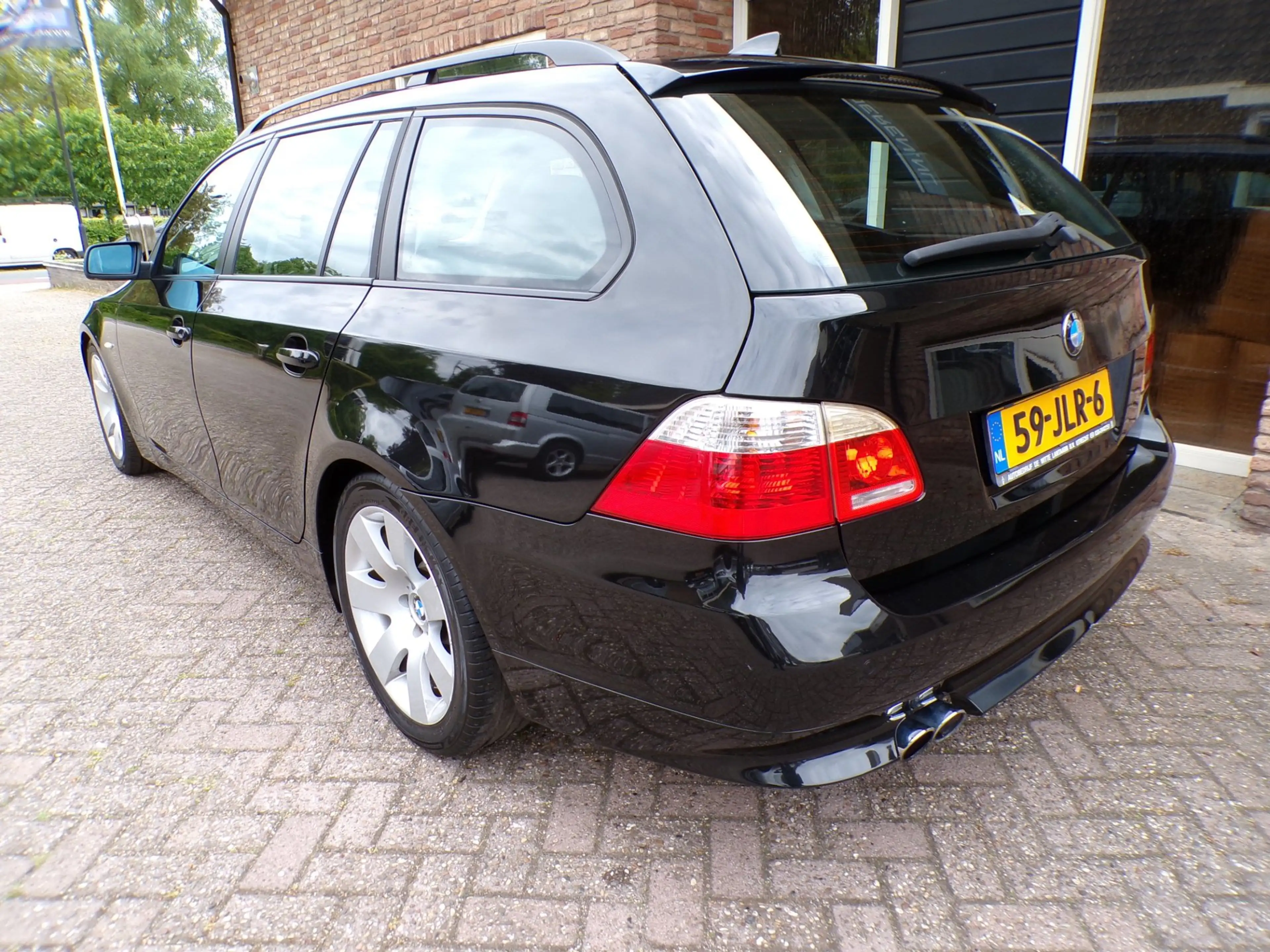 BMW 545 5-serie Touring 545i Automaat / Leder / Panoramada — photo 3