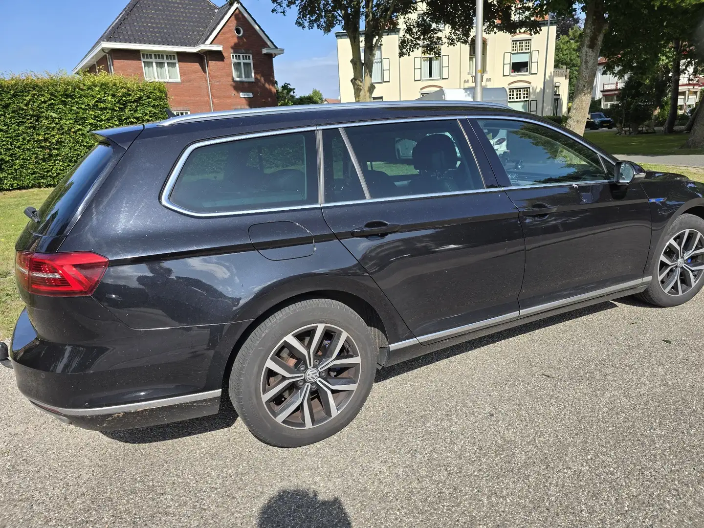 Volkswagen Passat 1.4 TSI GTE Highline Zwart - 1