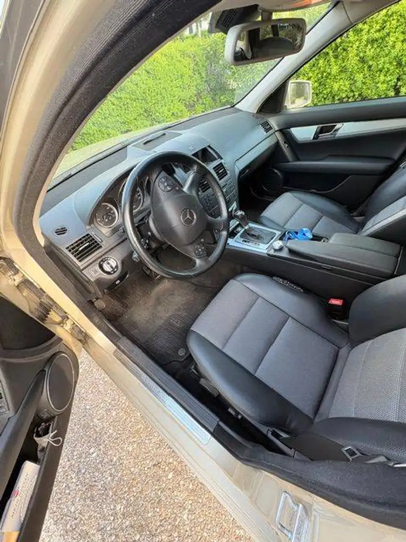Mercedes-Benz C 350 C 350 T Avantgarde BlueEfficiency CDI Aut. Avantgarde Gold - 2