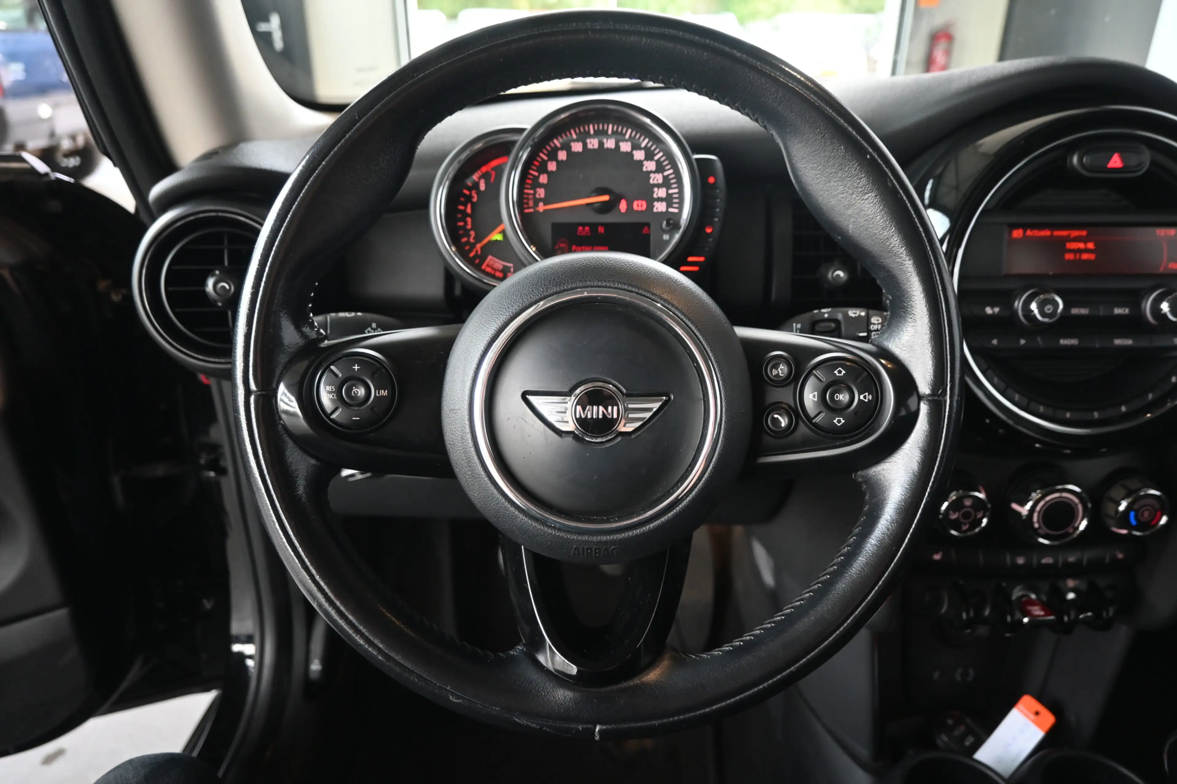 MINI One 3-Deurs 1.2 Business Airco Cruise Lichtmetaal PDC — photo 6