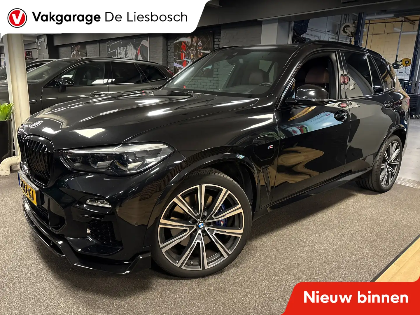 BMW X5 XDrive45e High Executive/m-pakket/pano/leer/head u Schwarz - 2