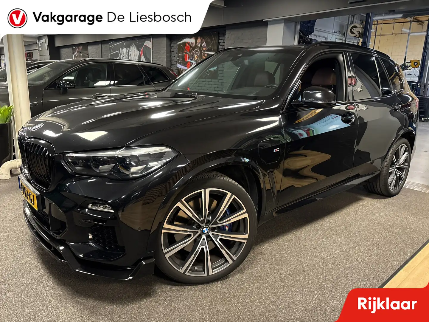 BMW X5 XDrive45e High Executive/m-pakket/pano/leer/head u Zwart - 2