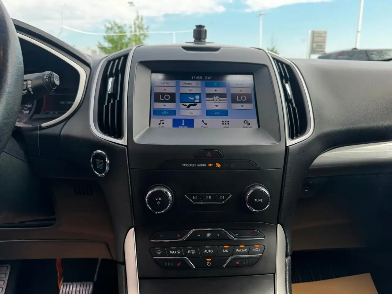Ford Edge photo Ford Edge