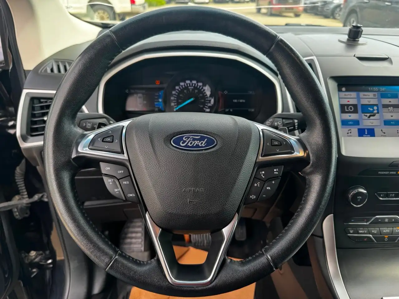 Ford Edge photo Ford Edge