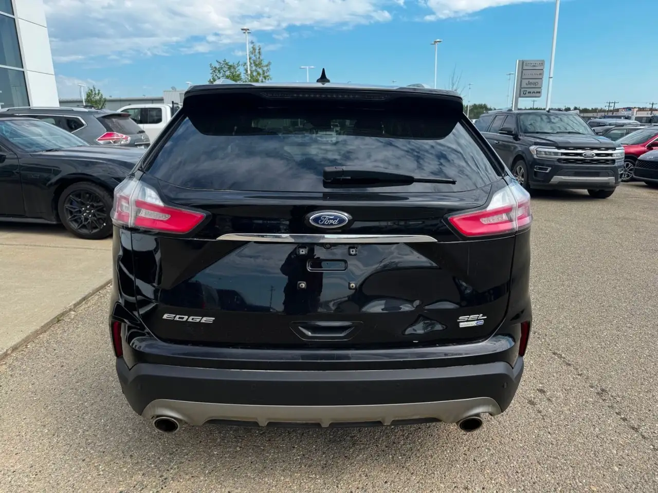 Ford Edge photo Ford Edge