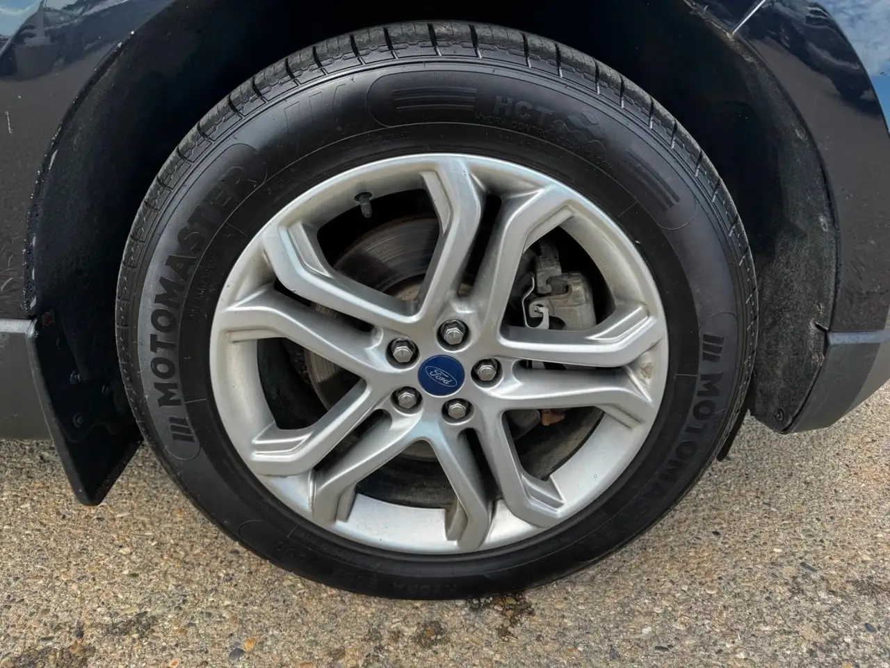 Ford Edge photo Ford Edge