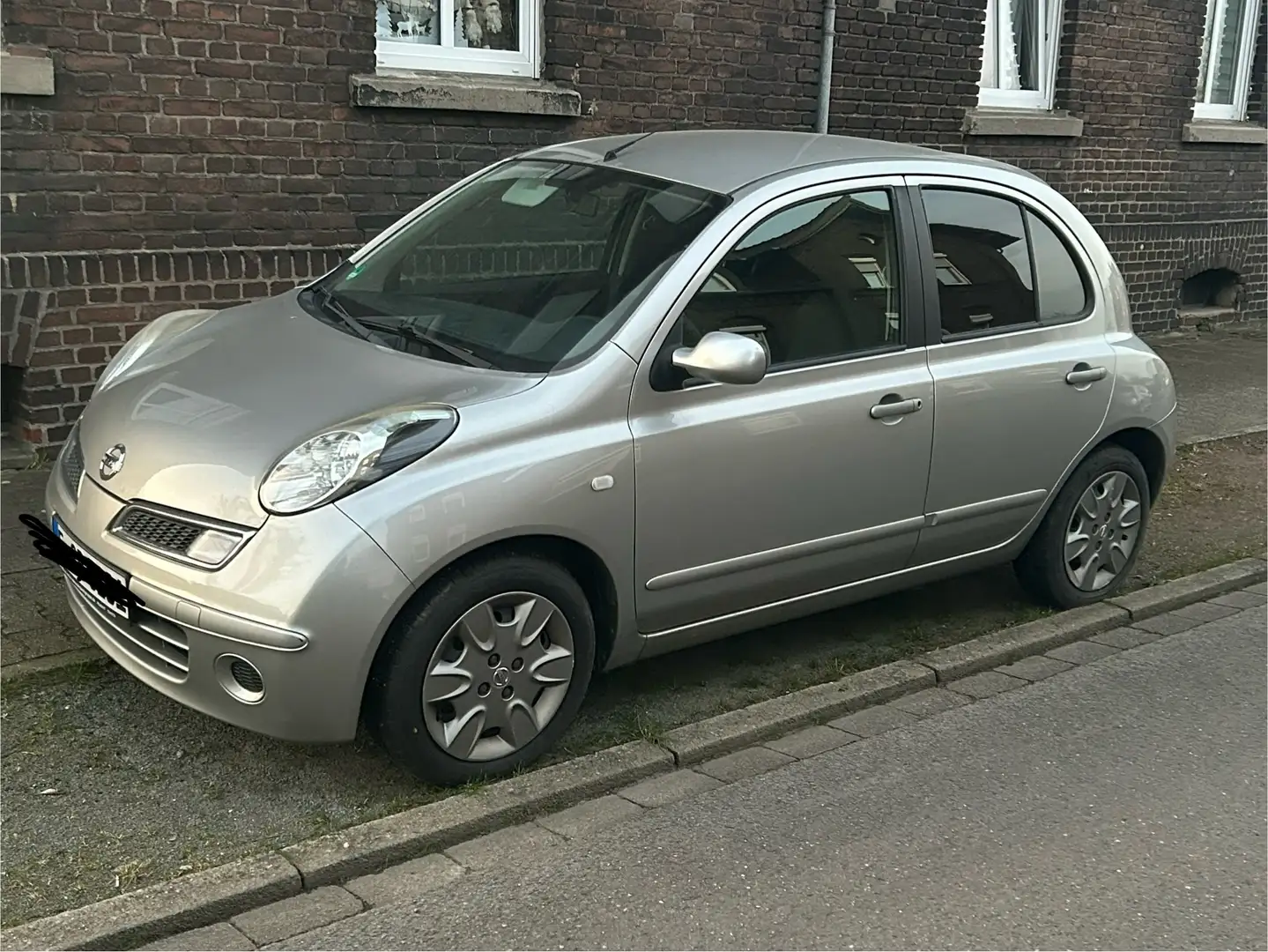 Nissan Micra 1.2 edition 25 Jahre Silber - 2