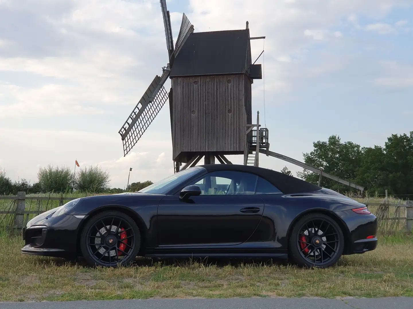 Porsche 991 911 Carrera 4 GTS Cabriolet Carbonsitze Carbon PDK - 2
