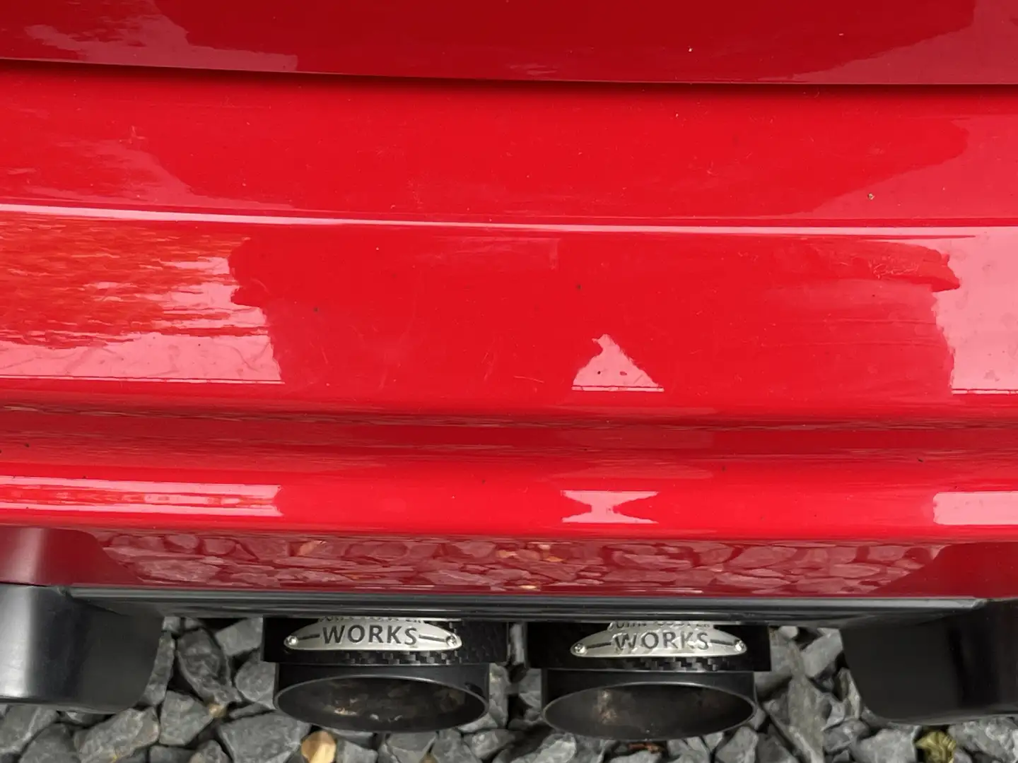 MINI Cooper S Sport-Aut. John Cooper Works Ausstattung Rot - 2