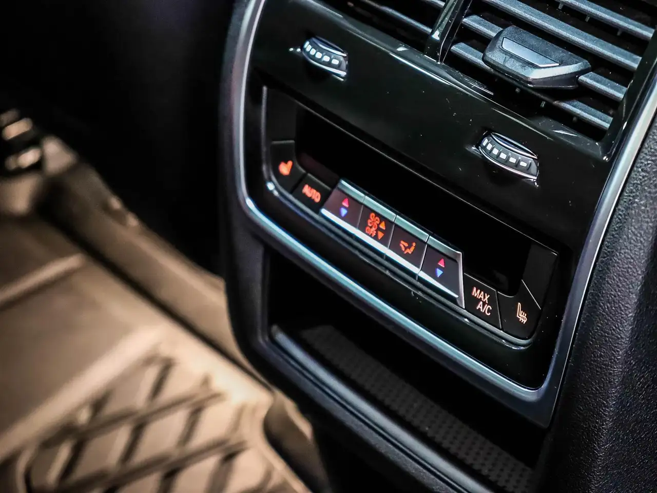 BMW X6 photo BMW X6