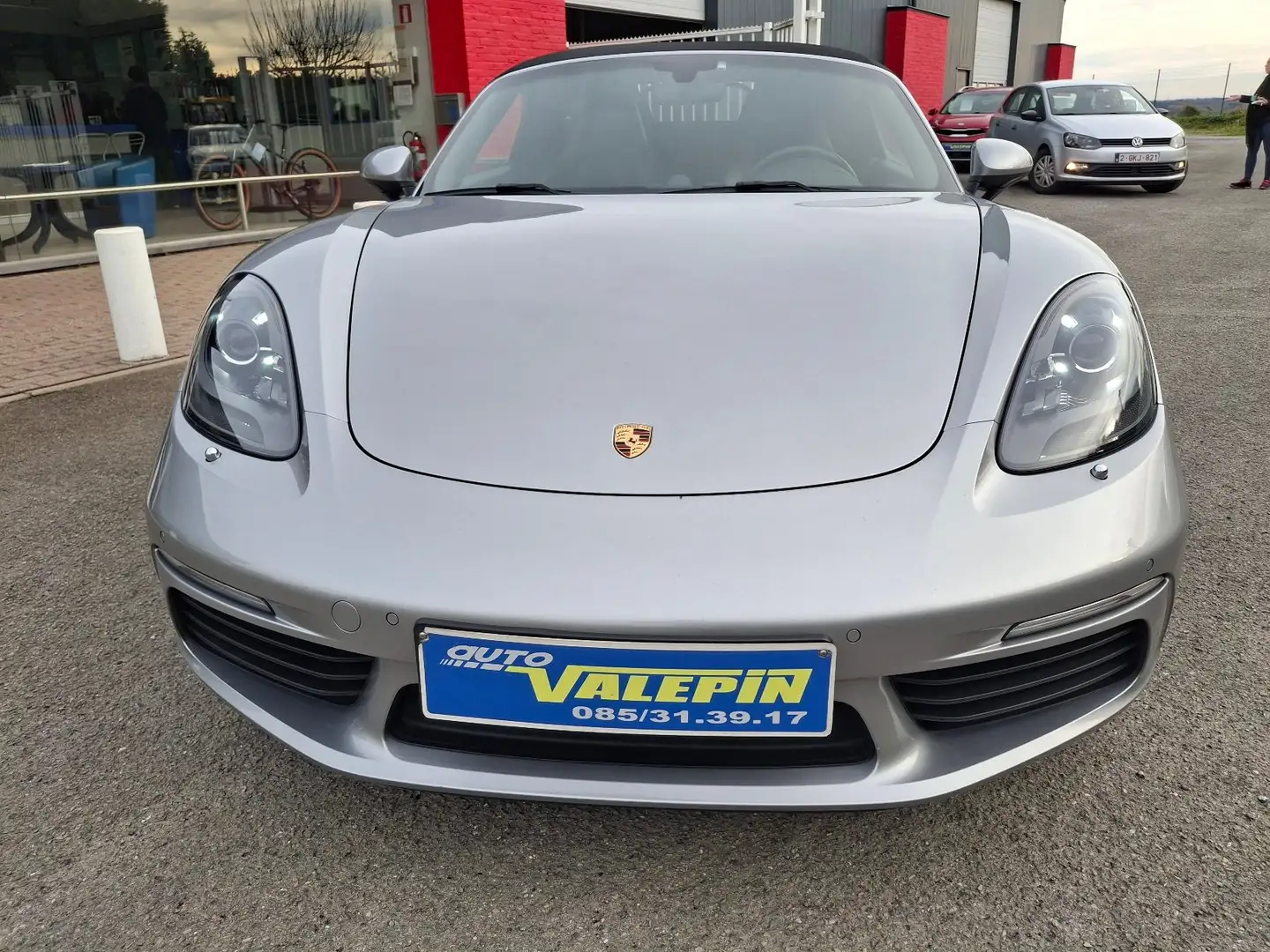 Porsche 718 Boxster 2.0Turbo 300cv PDK XENON/CUIR/BOSE/GPS/JA Zilver - 2