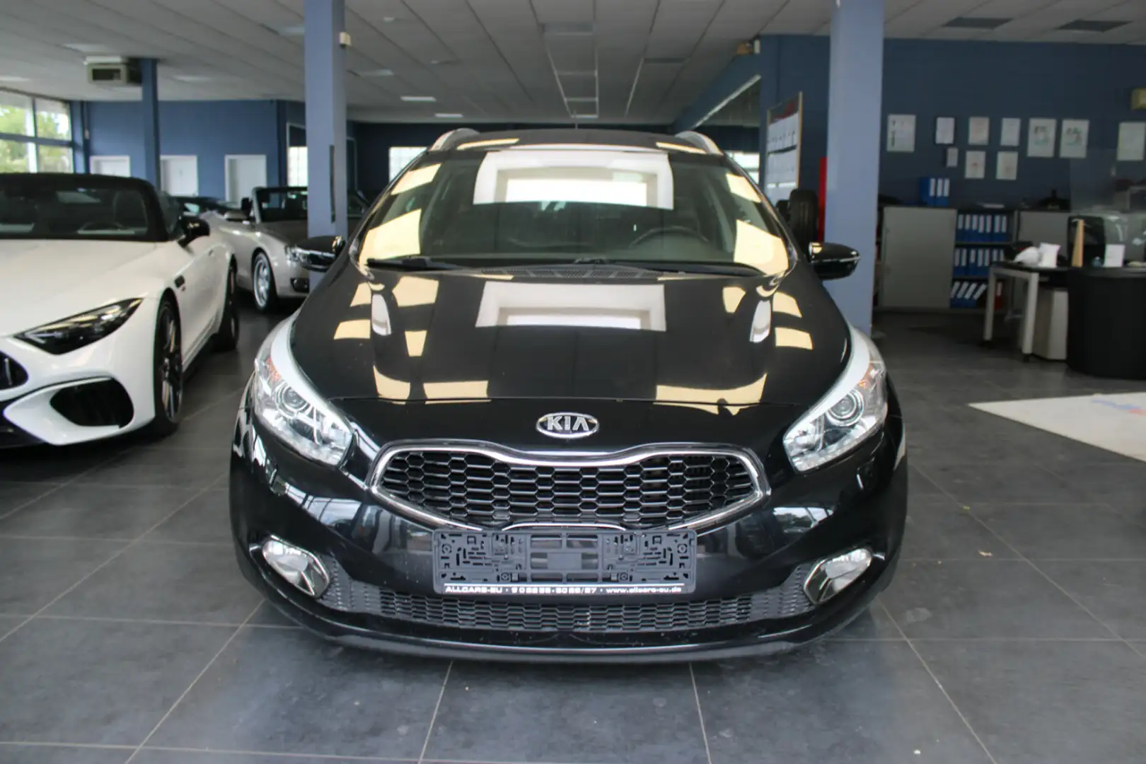 Kia Ceed / cee'd 1.6 CRDi 128 ISG SW Vision Schwarz - 2
