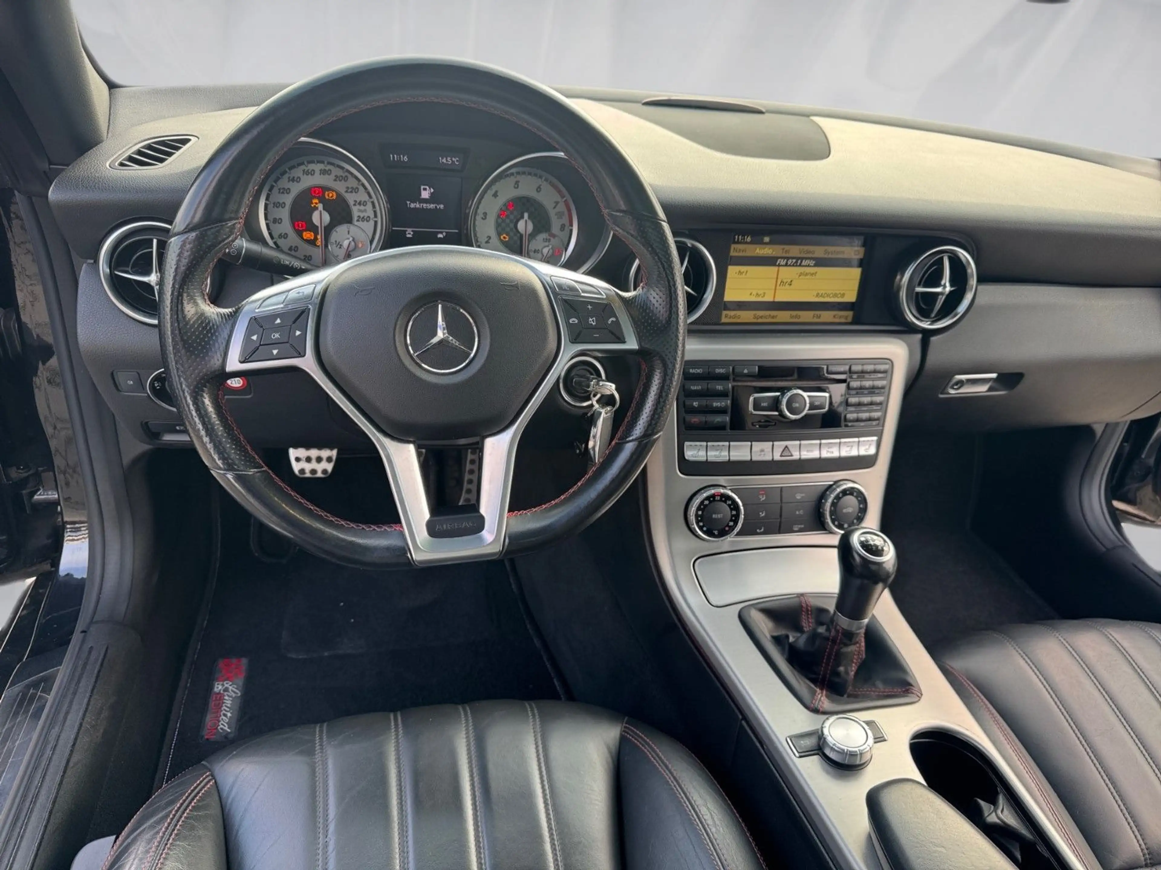 Mercedes-Benz SLK 200 Roadster*AMG-Line*Bi-Xenon*Harmon-Kardon — photo 13