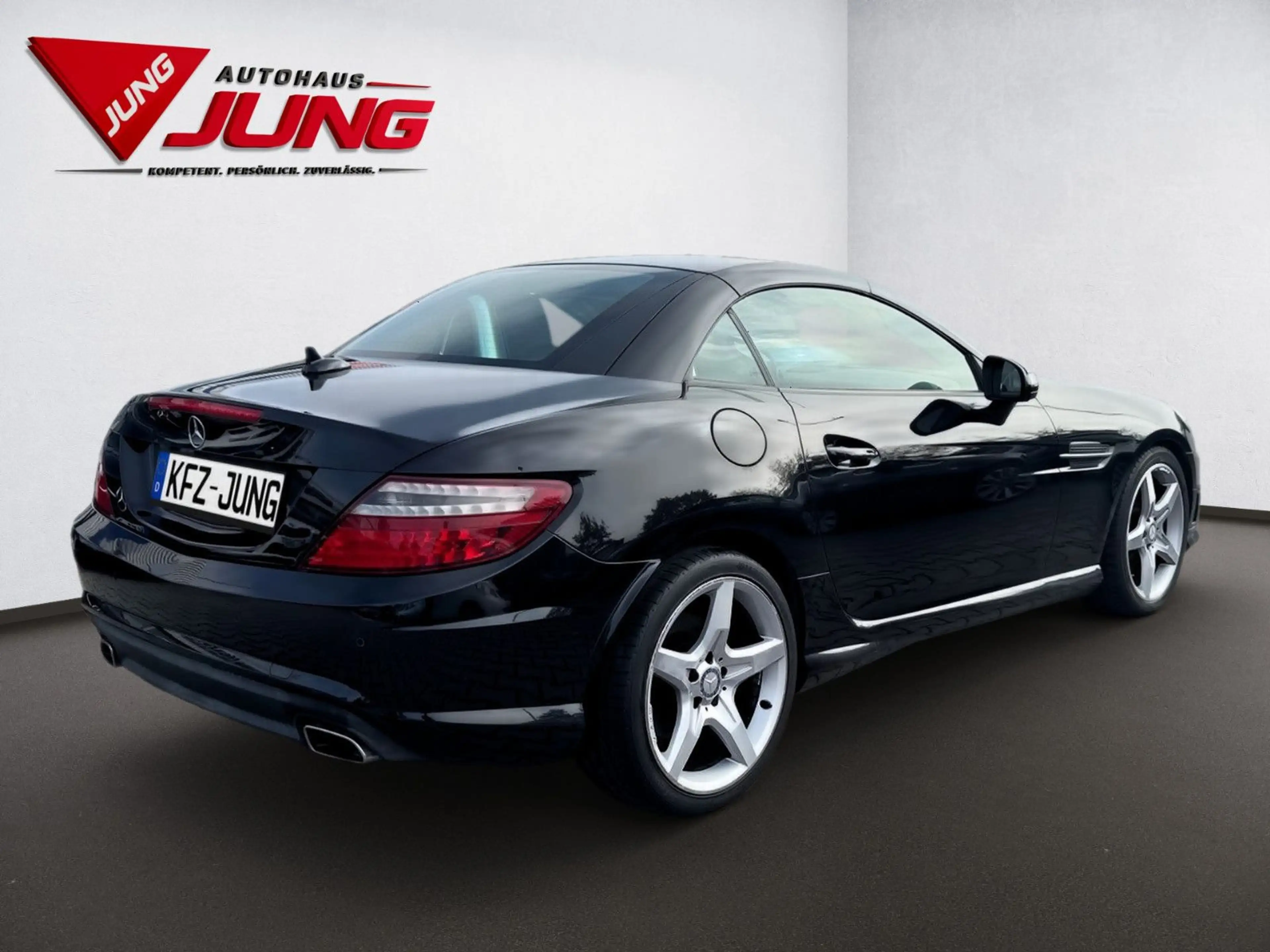 Mercedes-Benz SLK 200 Roadster*AMG-Line*Bi-Xenon*Harmon-Kardon — photo 6