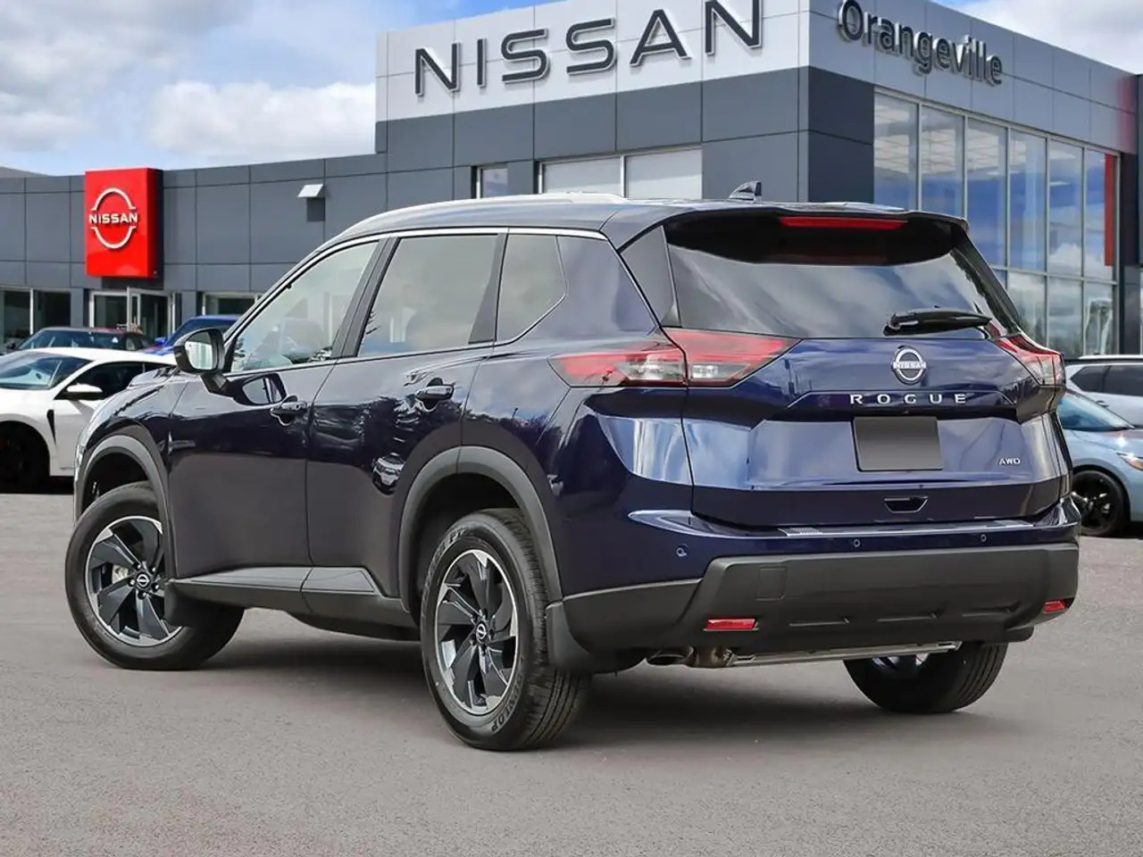 Nissan Rogue снимка Nissan Rogue