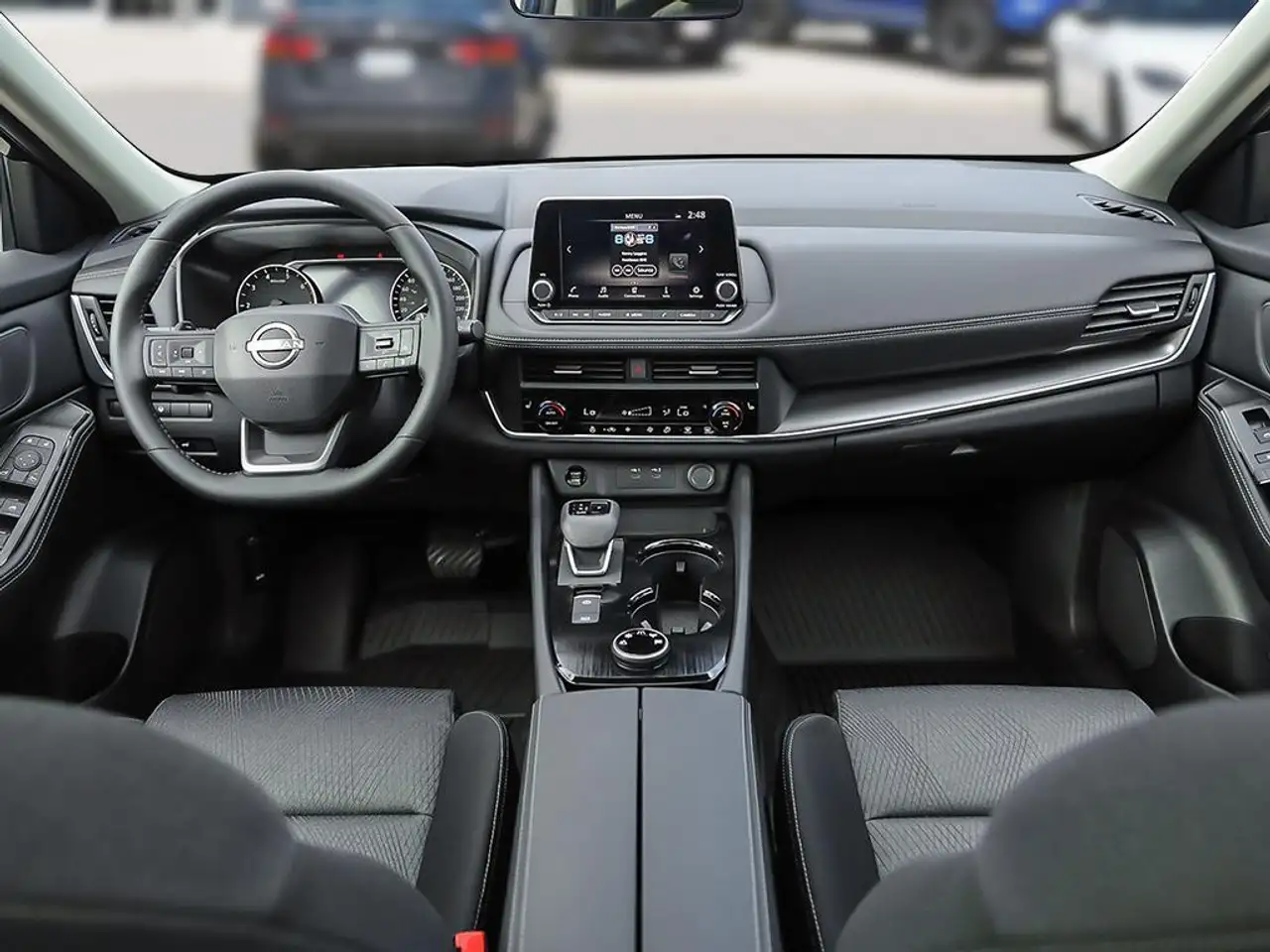 Nissan Rogue снимка Nissan Rogue