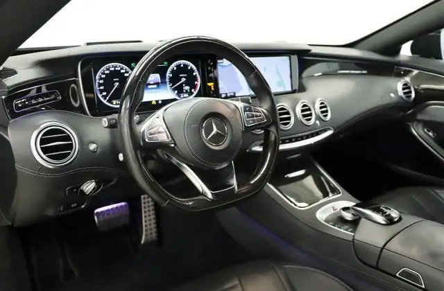 Mercedes-Benz S-Class view 9