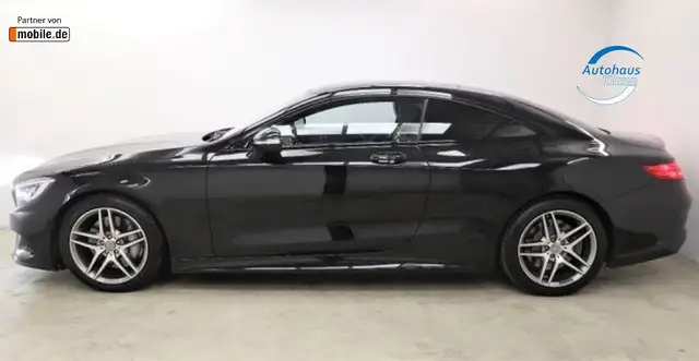 Mercedes-Benz S-Class view 4