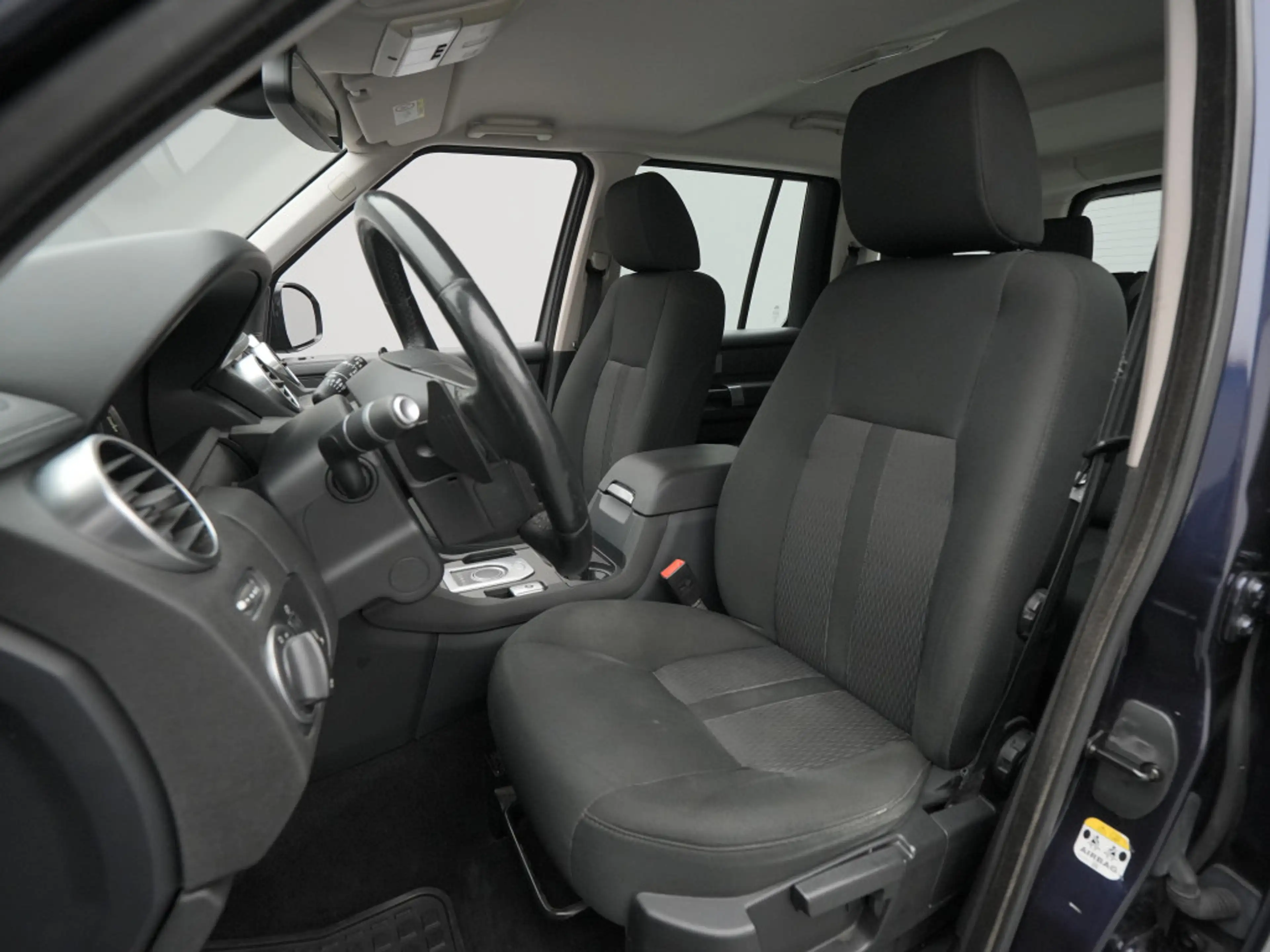 Land Rover Discovery TDV6 S 210PS Aut./Winter-P./AHK — photo 11