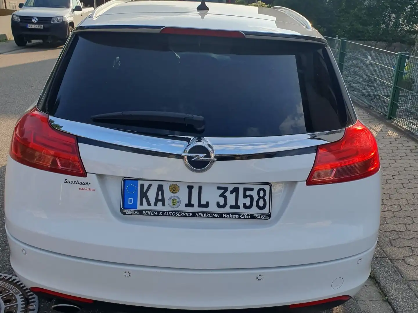 Opel Insignia Insignia 2.0 CDTI Sports Tourer Edition Weiß - 2